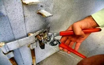 پلمب مطب دندانپزشکی غیر مجاز درکرمانشاه