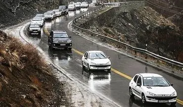 جاده کرج - چالوس لغزنده است؛ رانندگان احتیاط کنند