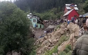 جان باختن ۴۶ نفر در جاری شدن سیل کشمیر 