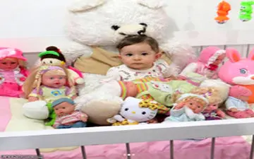  وداع آخر مادر و پدر «بنیتا» با فرزندشان/ عکس