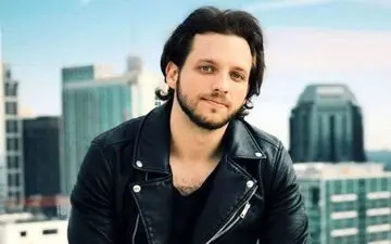  خواننده معروف به قتل رسید