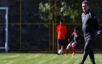 آژیر قرمز؛ تصمیم عجیب برانکو قهرمانی را از پرسپولیس می‌گیرد