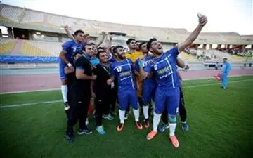  قهر و آشتی های ادامه دار آبی های خوزستان /چرا قهرمان پارسال از عنوانش دفاع نکرد؟