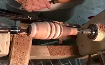 ساخت اثر هنری با استفاده از چوبهای دور ریز +فیلم