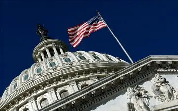  سناتورهای آمریکایی خواهان استعفای ترامپ شدند