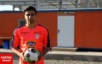 بازیکنان سرخابی هم بازی شدند