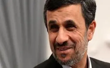 احمدی نژاد و دامادش در یک قاب