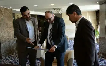 بازدید و نشست مدیرکل شرکت مسافرتی و گردشگری سفر سلامت آلامتو در هتل پارسیان