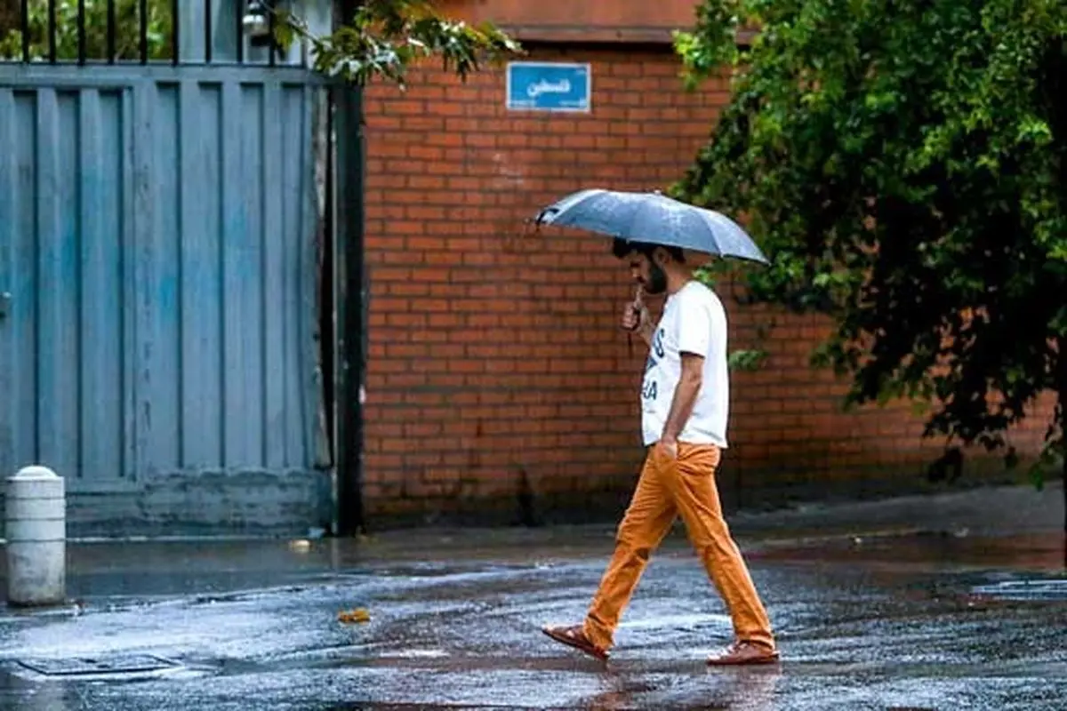 آیا باران باعث درد مفاصل می‌شود؟