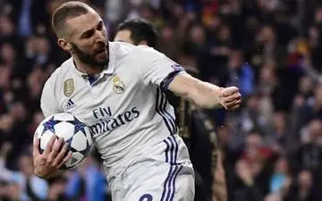 
آمار/ بنزما رکورد آنری را پشت سر گذاشت 