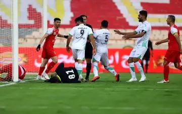 یک اشتباه و دو حسرت/ پرسپولیس هم دو امتیاز را از دست داد هم سعید آقایی را!