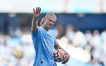 
هالند بر سر دوراهی منچستر و مادرید
