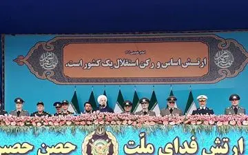 ارتش نقش بسیار ارزشمندی در پیروزی انقلاب اسلامی داشت