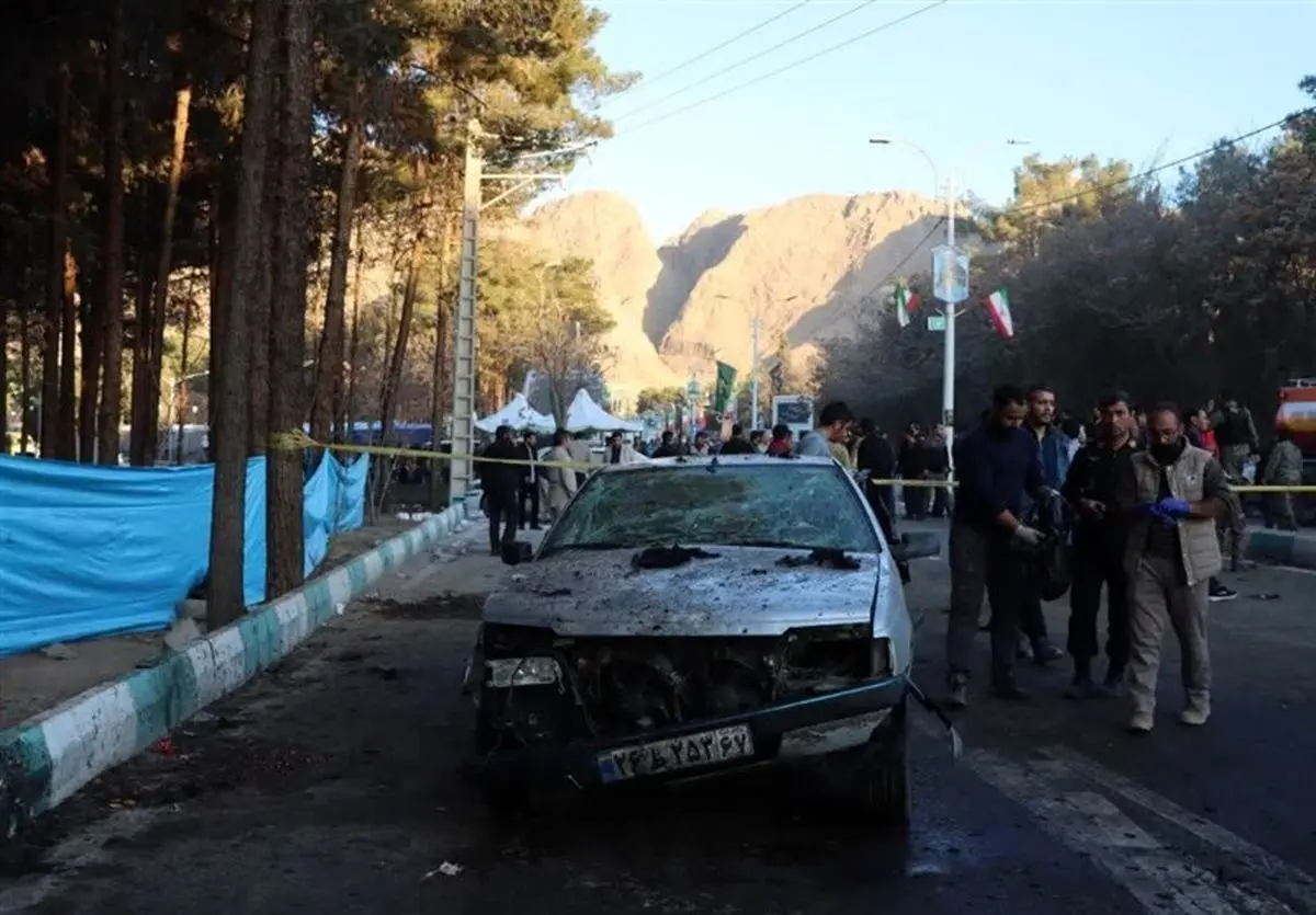 ‌۲ انفجار تروریستی با ۲ کیف بمب‌گذاری‌شده‌ در ‌کرمان‌‌/ ۹۵ شهید و ۲۱۱ مصدوم‌ تاکنون + فیلم و تصاویر دلخراش