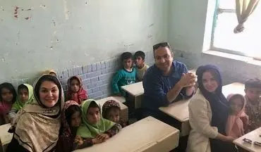 الناز حبیبی و لاله اسکندری به همراه علی اوجی در کلاس درس!/ عکس