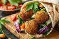 طرز تهیه فلافل خانگی خوشمزه و مخصوص؛ با طعمی مثل ساندویچی‌ها