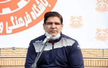 مهاجری: به صدرنشینی خود اعتماد نمی کنیم/خریدهای خوبی در نیم فصل انجام دادیم 