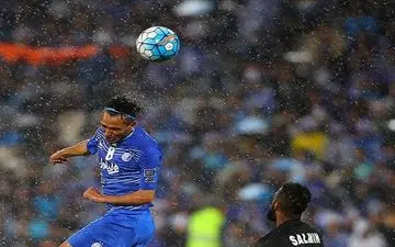 لو رفتن یکی از بازیکنان لیست مازاد استقلال