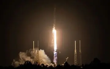 ۲۸ ماهواره اینترنتی به مدار زمین رفتند