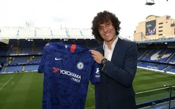 داوید لوییز قرارداد خود را با چلسی تمدید کرد