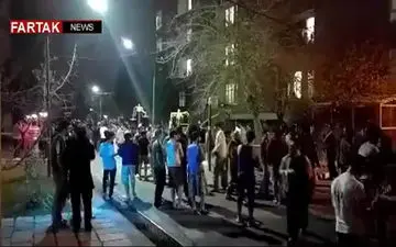 هم اکنون خوابگاه شهید همت دانشگاه علامه گیلان بعد از زمین لرزه امشب تهران + فیلم