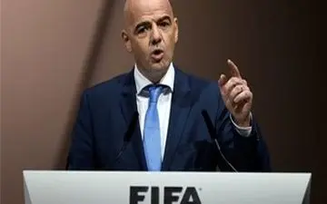  رئیس فیفا با جت شخصی برای بازی پرسپولیس به ایران آمد