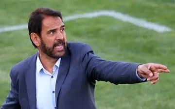 کریمی: صلاح به ما که رسید سلاحش را زمین گذاشت/ از چند لیگ برتری پیشنهاد دارم 