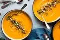 طرز تهیه سوپ کدو حلوایی خامه ای برای یک شام سبک و لذیذ