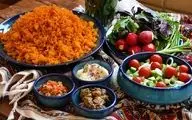 طرز تهیه دمی گوجه فرنگی؛ غذای ساده و خوشمزه با سیب‌زمینی