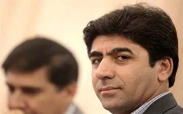 ممبینی: فدراسیون فوتبال و باشگاه‌ها باید برای اجرای سیستم VAR کمک کنند/ با رفعتی هیچ مکشلی نداشتم 