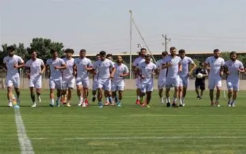 برگزاری تمرین تراکتور با حضور فیروز کریمی/ ۲ دستیار خطیبی جدا شدند
