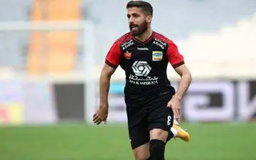 دردسر پرسپولیس با مدافع کرونایی