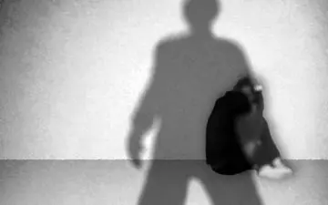 تجاوز جنسی به دختر 13 ساله قبل از فرار به افغانستان!