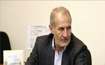 اکبری: دولت بودجه همایش‌های گوناگون و مأموریت‌های خارج از کشور را بکاهد