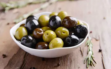 ویتامین و ماده معدنی که درون زیتون است و از آن بی خبرید