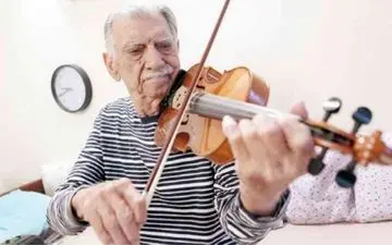  نوازنده پیشکسوت ویلن درگذشت