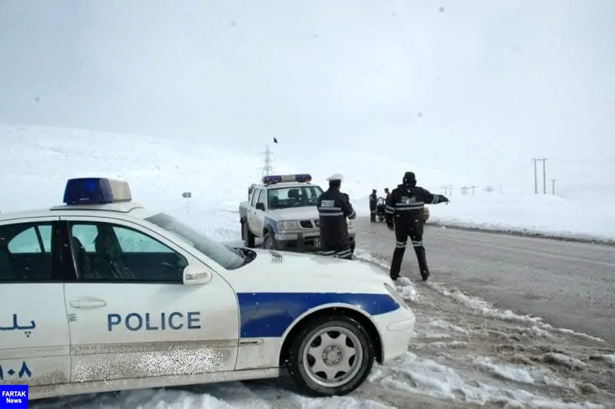 ‍ آغاز بارش برف در جاده‌های استان/رانندگان حتما زنجیر چرخ همراه داشته باشند 