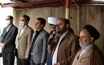 توزیع ۴ هزار پرس غذای متبرک آستان قدس رضوی در میان پاکبانان مناطق ۸ گانه شهرداری کرمانشاه