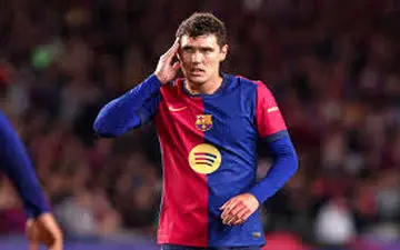 
مدافع بارسلونا رباط صلیبی داد
