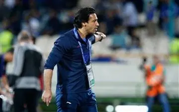 فرهاد مجیدی در کارهای مدیریتی دخالت نکند