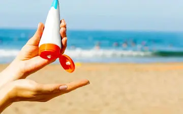 در طول روز چند بار از ضدآفتاب استفاده کنیم؟