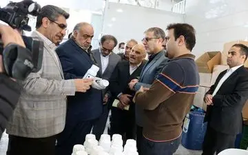 کمبودی در بازار ازلحاظ عرضه اقلام بهداشتی و ضدعفونی‌کننده نداریم
