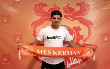 علی خلیلی و تمدید قرارداد خود با مس کرمان