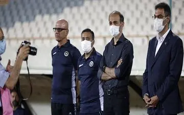 نویدکیا: باید فشارهای سپاهان را تحمل کنم
