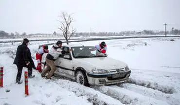 امدادرسانی به 450 نفر گرفتار شده در برف و کولاک در اردبیل