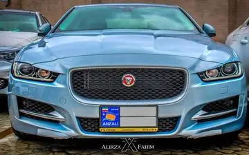 خودروی اشرافی انگلیسی در ایران! + عکس