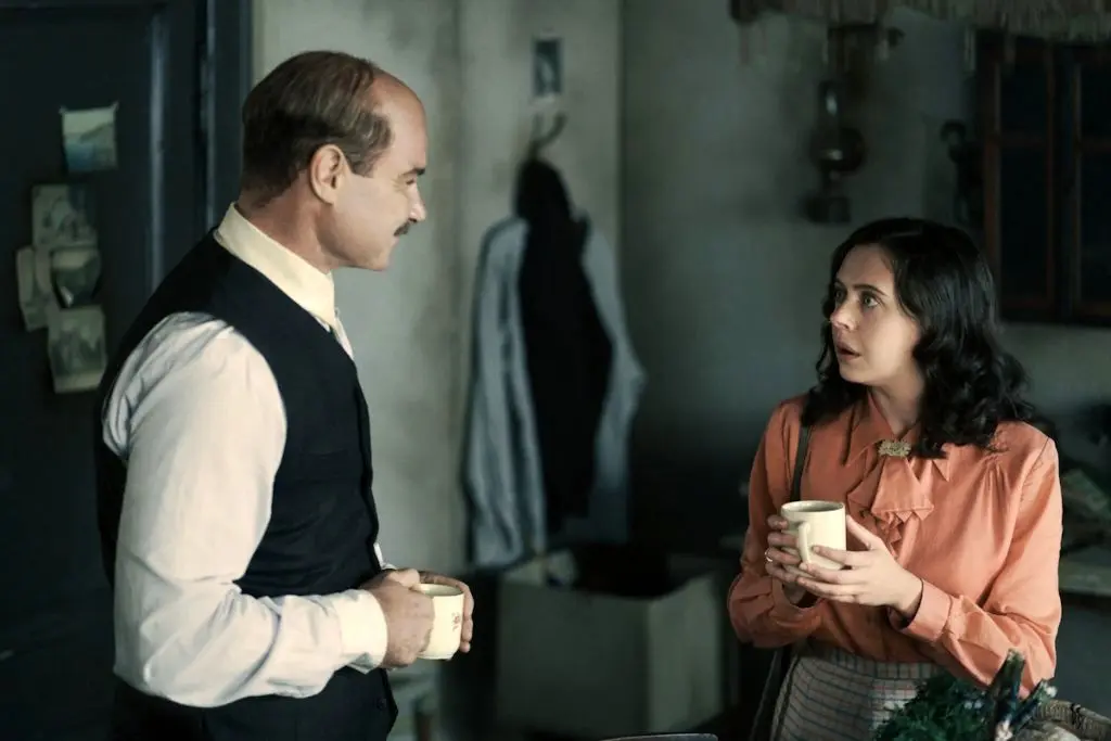 سریال A Small Light (2023)