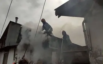  سوختگی مادر به خاطر بازیگوشی 2 کودک
