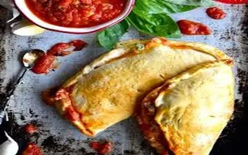 طرز تهیه کالزونه مارپیچی تند| حتما ازش خوشتون میاد!