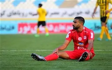  بازیکن سرخپوشان زیر تیغ جراحی رفت